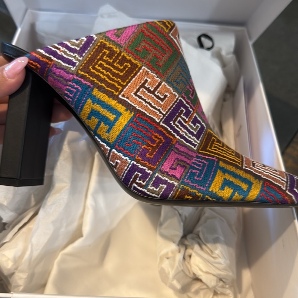 BALMAIN Ulla Tapestry Monogram Mules - Picture 8 of 12